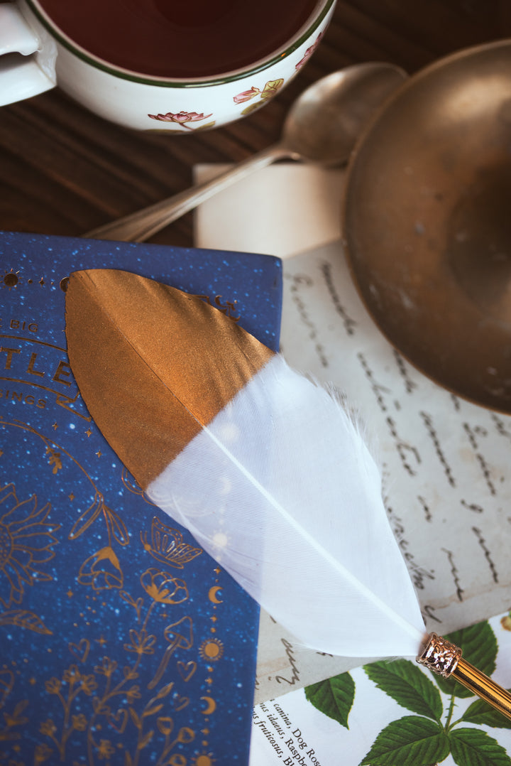 Feather Pen - White and Gold