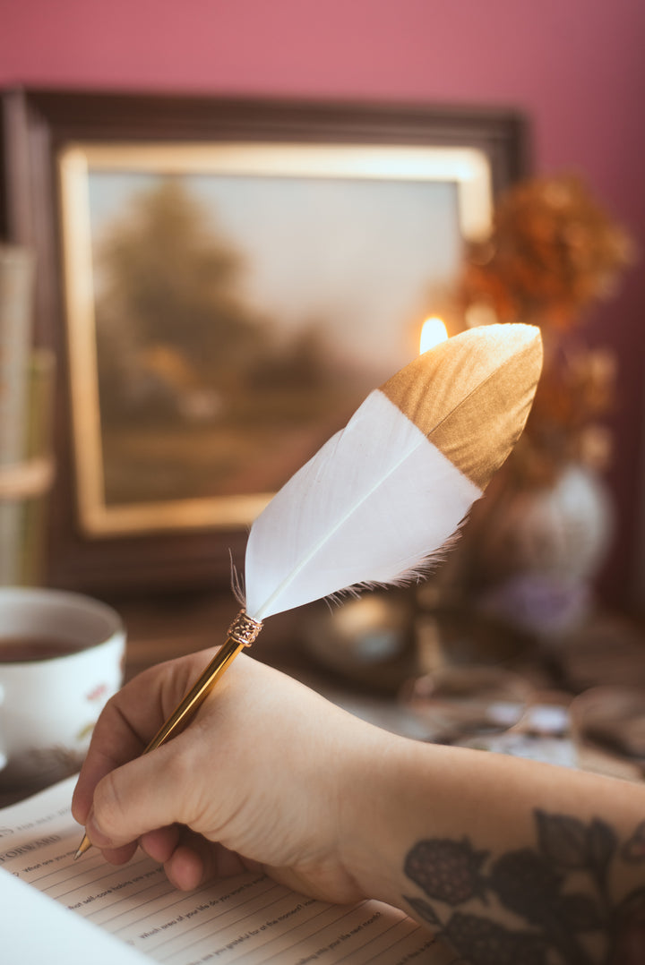 Feather Pen - White and Gold